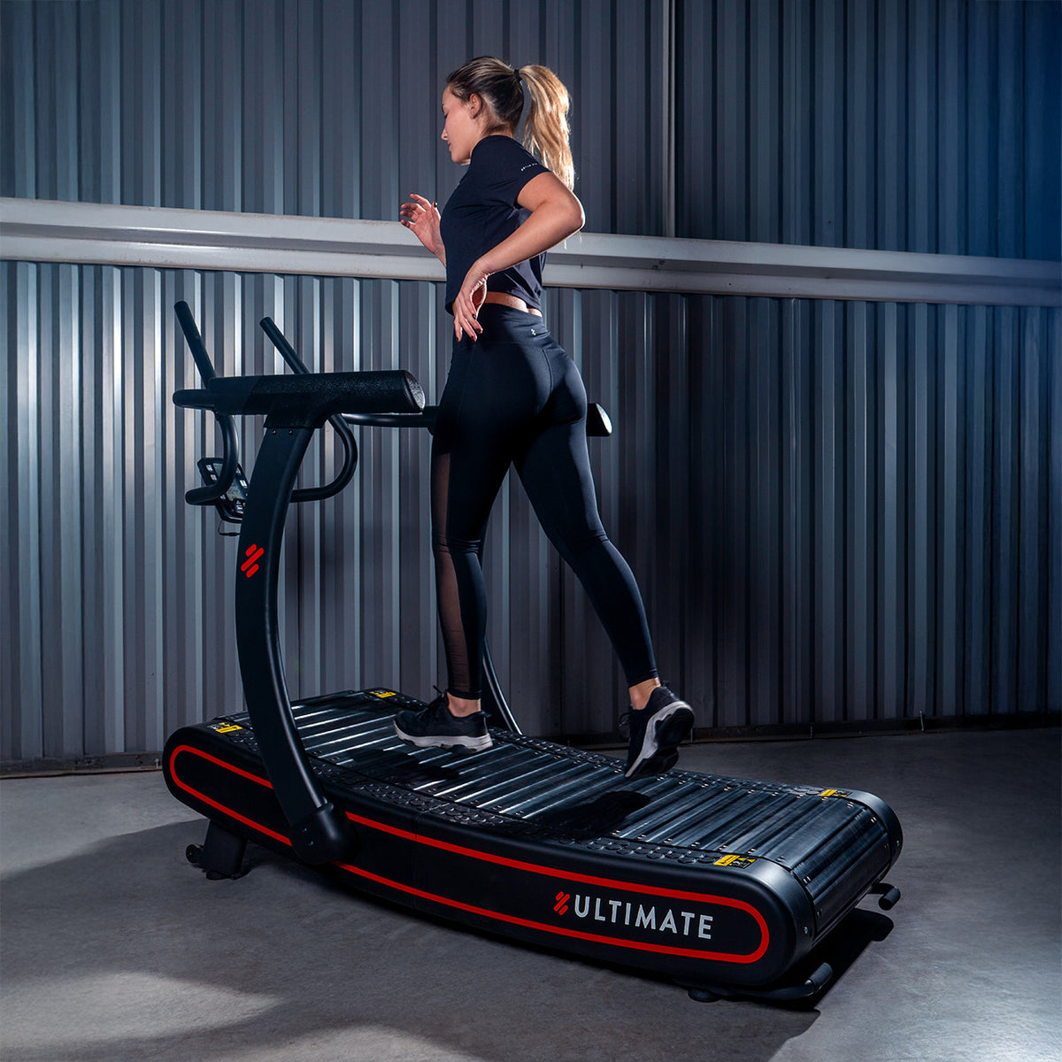 Curved Treadmill C1000 Elite